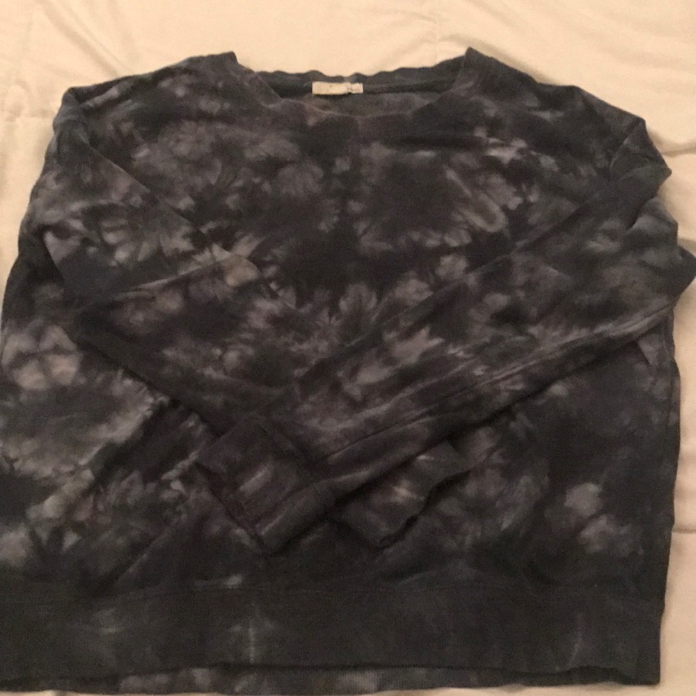 Crew neck